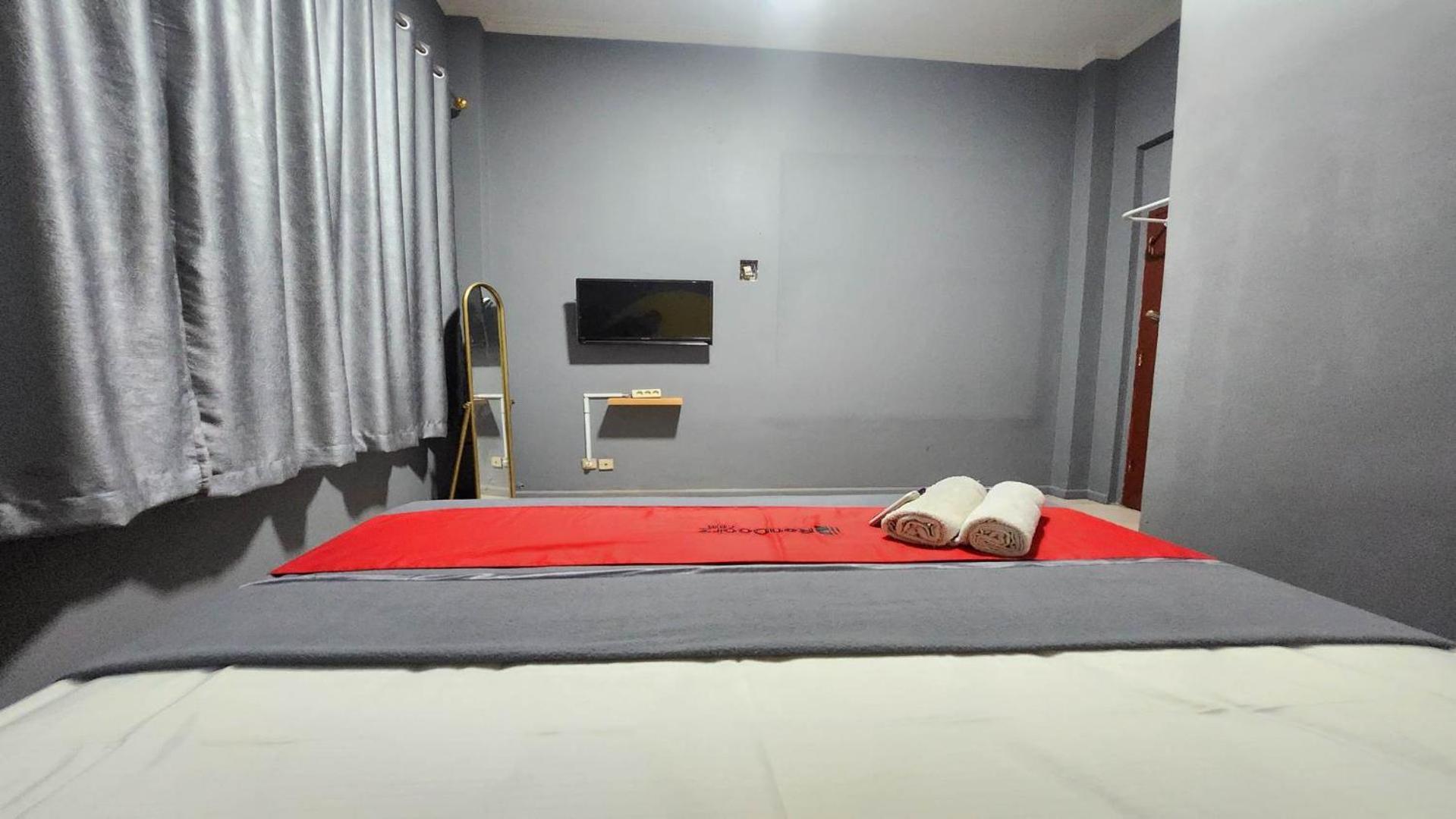 ג'קרטה Hotel Bimo Sakti By San מראה חיצוני תמונה